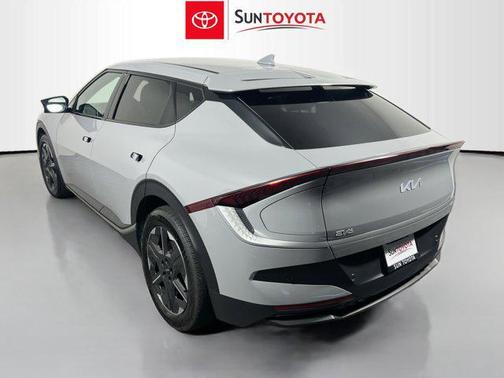 2025 Kia EV6 Light Long Range