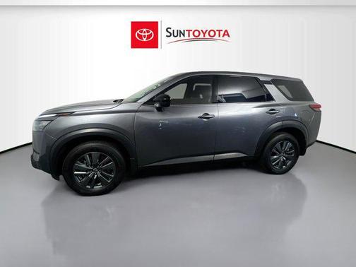 2024 Nissan Pathfinder S FWD