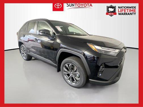2025 Toyota RAV4 Hybrid XLE Premium