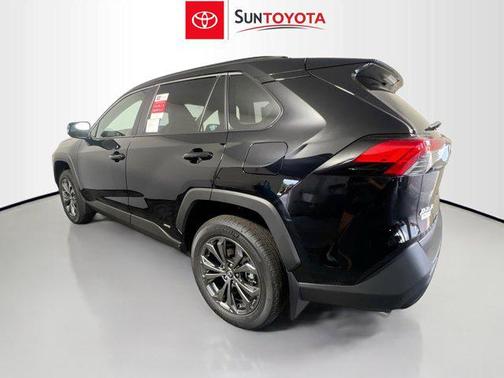 2025 Toyota RAV4 Hybrid XLE Premium