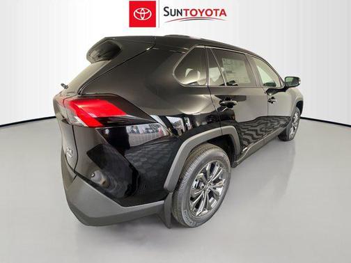 2025 Toyota RAV4 Hybrid XLE Premium