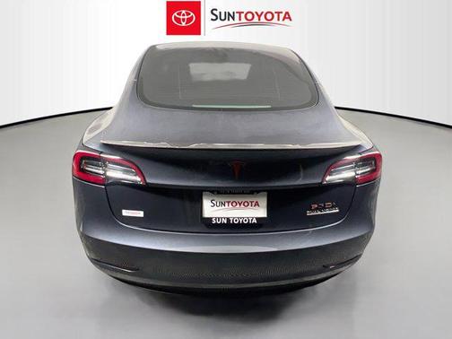 2022 Tesla Model 3 Performance