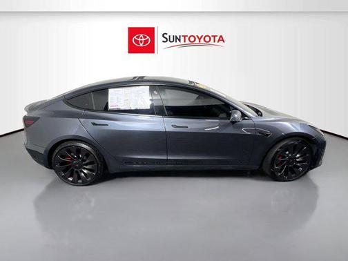 2022 Tesla Model 3 Performance