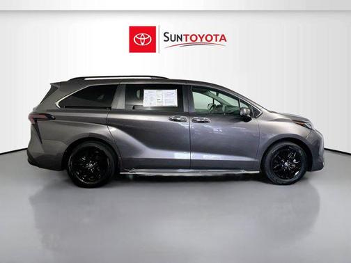 Predawn Gray Mica 2023 Toyota Sienna XLE