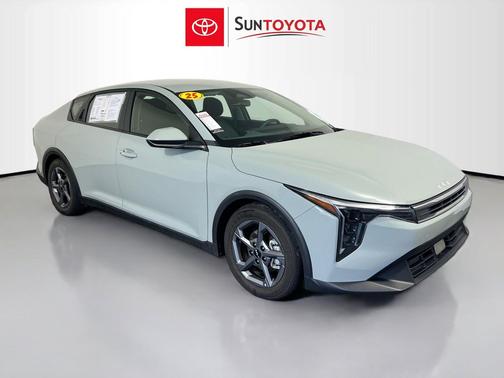 Morning Haze 2025 Kia K4 LXS