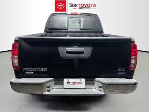 2017 Nissan Frontier SV