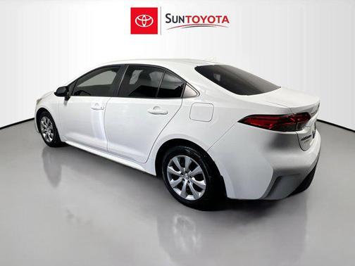 Ice Cap 2025 Toyota Corolla LE