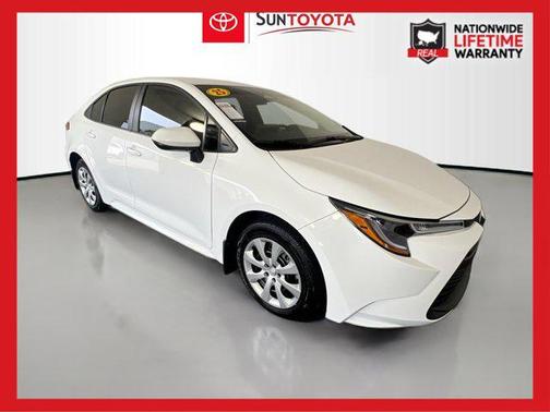 Ice Cap 2025 Toyota Corolla LE