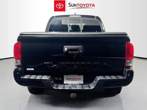 2016 Toyota Tacoma TRD Sport