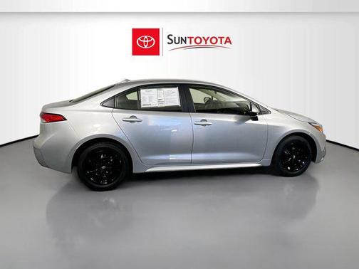 2025 Toyota Corolla Hybrid SE