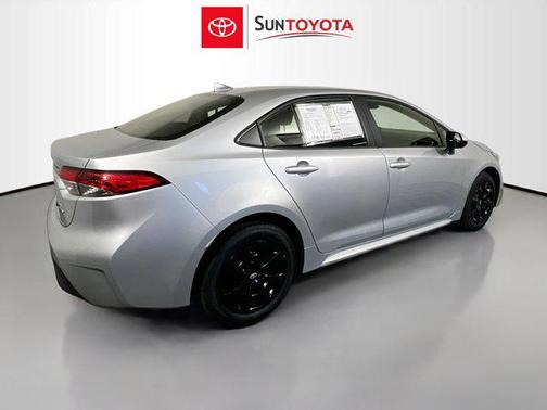 2025 Toyota Corolla Hybrid SE