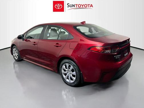 Pearl 2026 Toyota Corolla LE