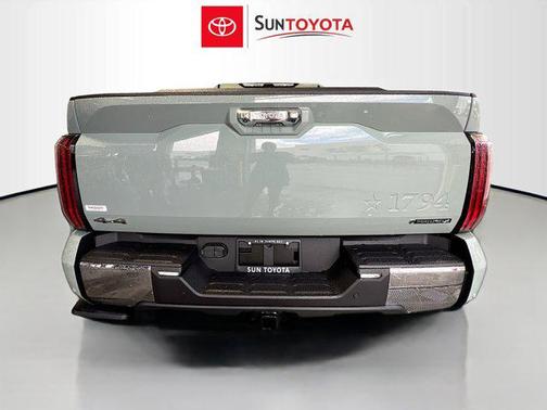 2025 Toyota Tundra Hybrid 1794 Edition
