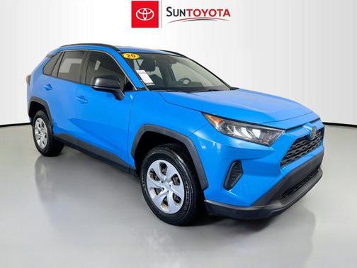 2020 Toyota RAV4 LE