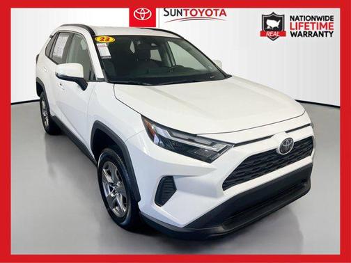 2023 Toyota RAV4 XLE