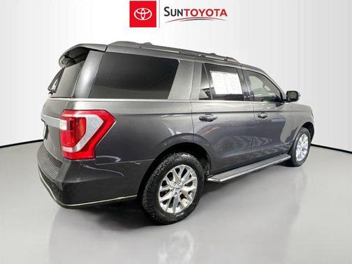 MAGNETIC METALLIC 2021 Ford Expedition XLT