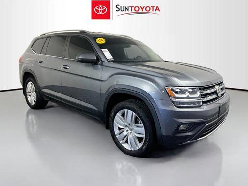 Reflex Silver Metallic 2019 Volkswagen Atlas 3.6L SE w/Technology