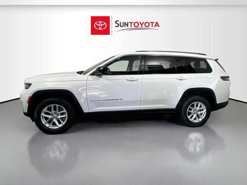 2022 Jeep Grand Cherokee L Laredo