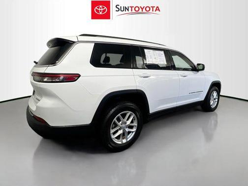 2022 Jeep Grand Cherokee L Laredo