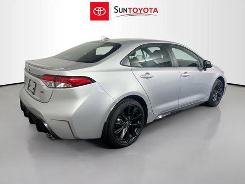 Classic Silver Metallic 2026 Toyota Corolla SE