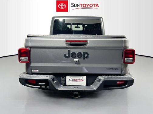 2020 Jeep Gladiator Sport S