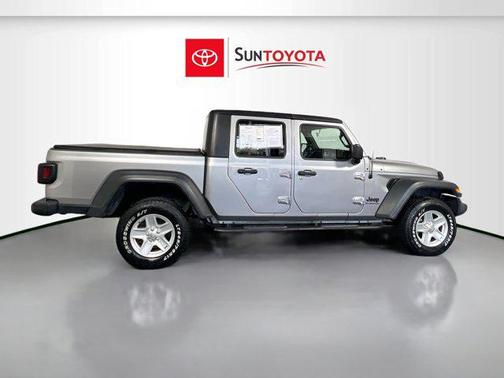 2020 Jeep Gladiator Sport S