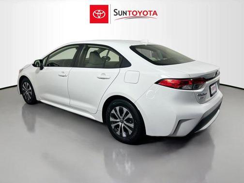 2022 Toyota Corolla Hybrid SE