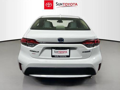 2022 Toyota Corolla Hybrid SE