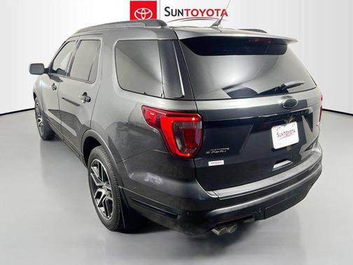 2019 Ford Explorer Sport