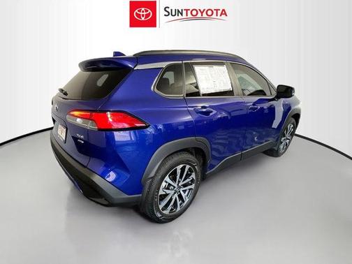 2024 Toyota Corolla Cross XLE