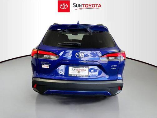 2024 Toyota Corolla Cross XLE