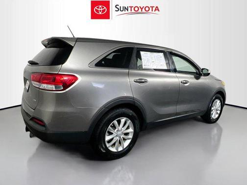 2018 Kia Sorento L
