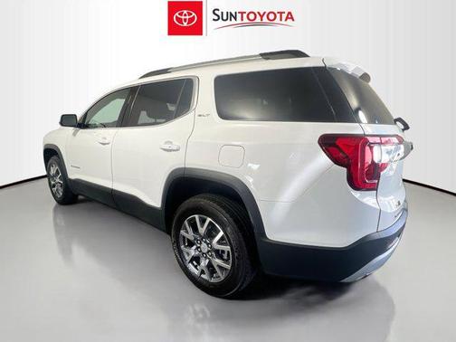 2023 GMC Acadia AWD SLT