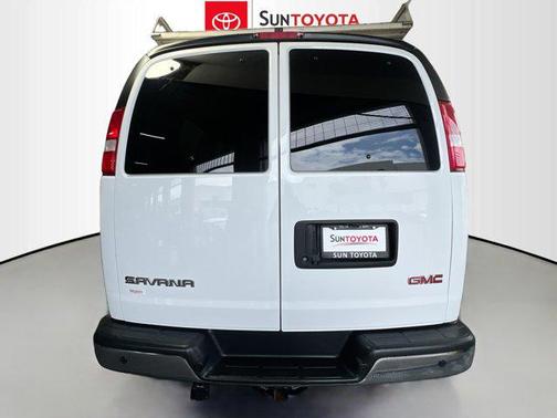 2023 GMC Savana 2500 Work Van