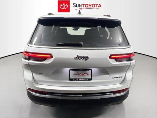 2023 Jeep Grand Cherokee L Laredo