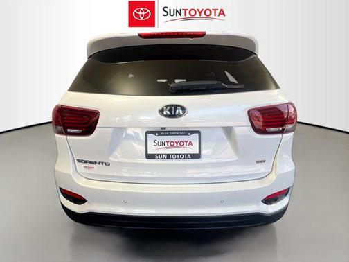 2019 Kia Sorento LX