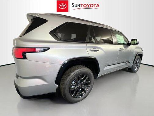2025 Toyota Sequoia Platinum
