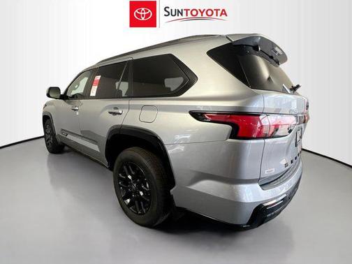 2025 Toyota Sequoia Platinum