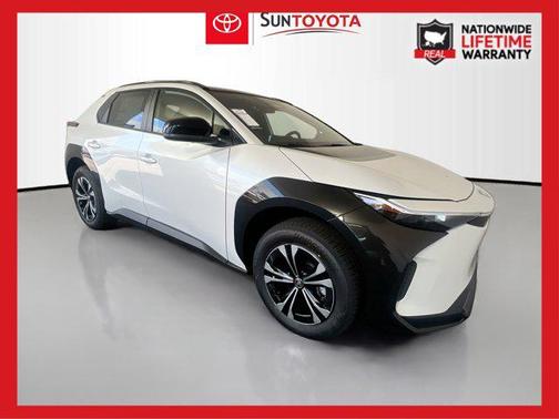 2025 Toyota bZ4X XLE