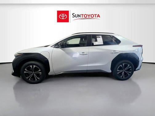 2025 Toyota bZ4X XLE