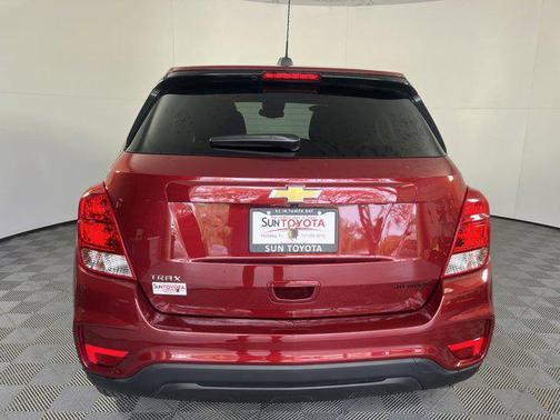 Crimson Metallic 2021 Chevrolet Trax LS