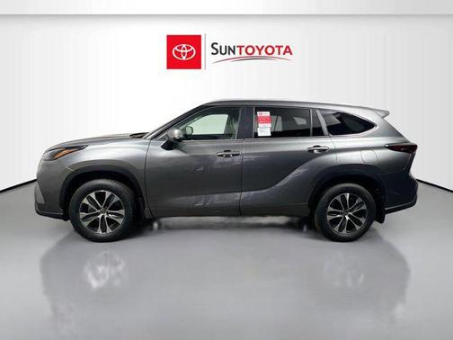 2026 Toyota Highlander XLE