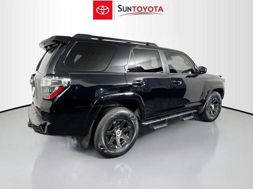 Midnight Black Metallic 2021 Toyota 4Runner Trail Special Edition