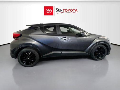2021 Toyota C-HR LE