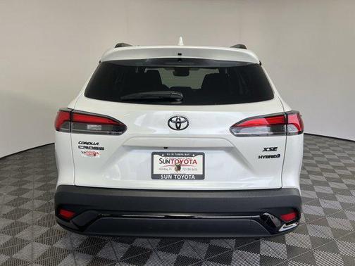 2024 Toyota Corolla Hybrid SE