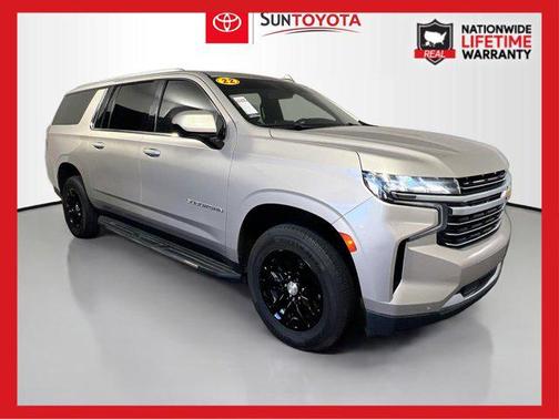 2022 Chevrolet Suburban LT