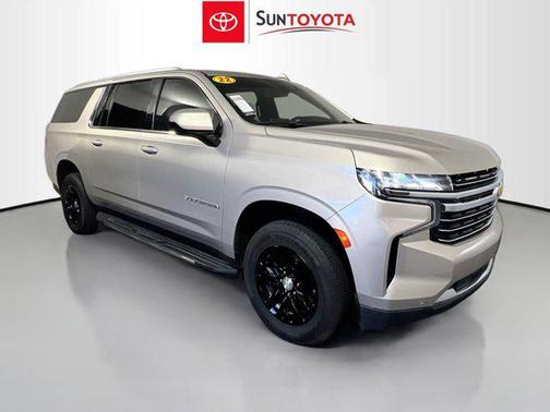 2022 Chevrolet Suburban LT