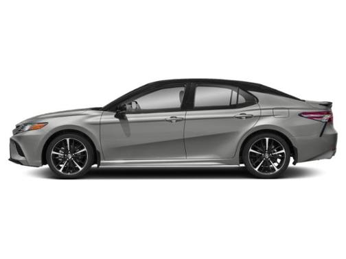 Celestial Silver/Midnight Black Metallic 2019 Toyota Camry XSE
