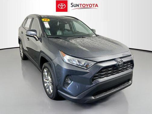 2020 Toyota RAV4 XLE Premium