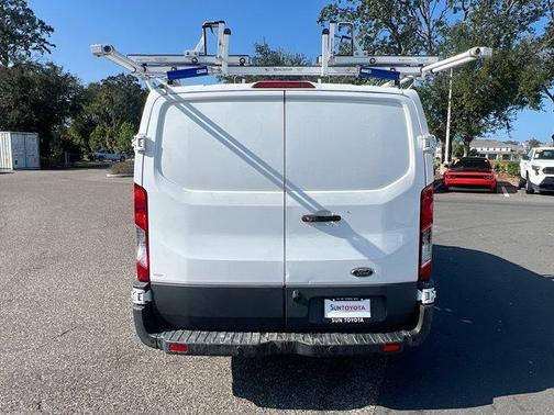 2018 Ford Transit-250 Base